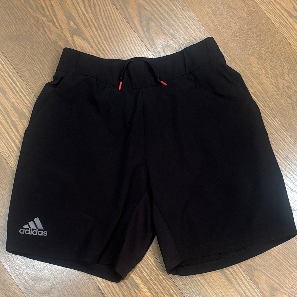 Adidas Black Unlined Medium Athletic Shorts 7in inseam